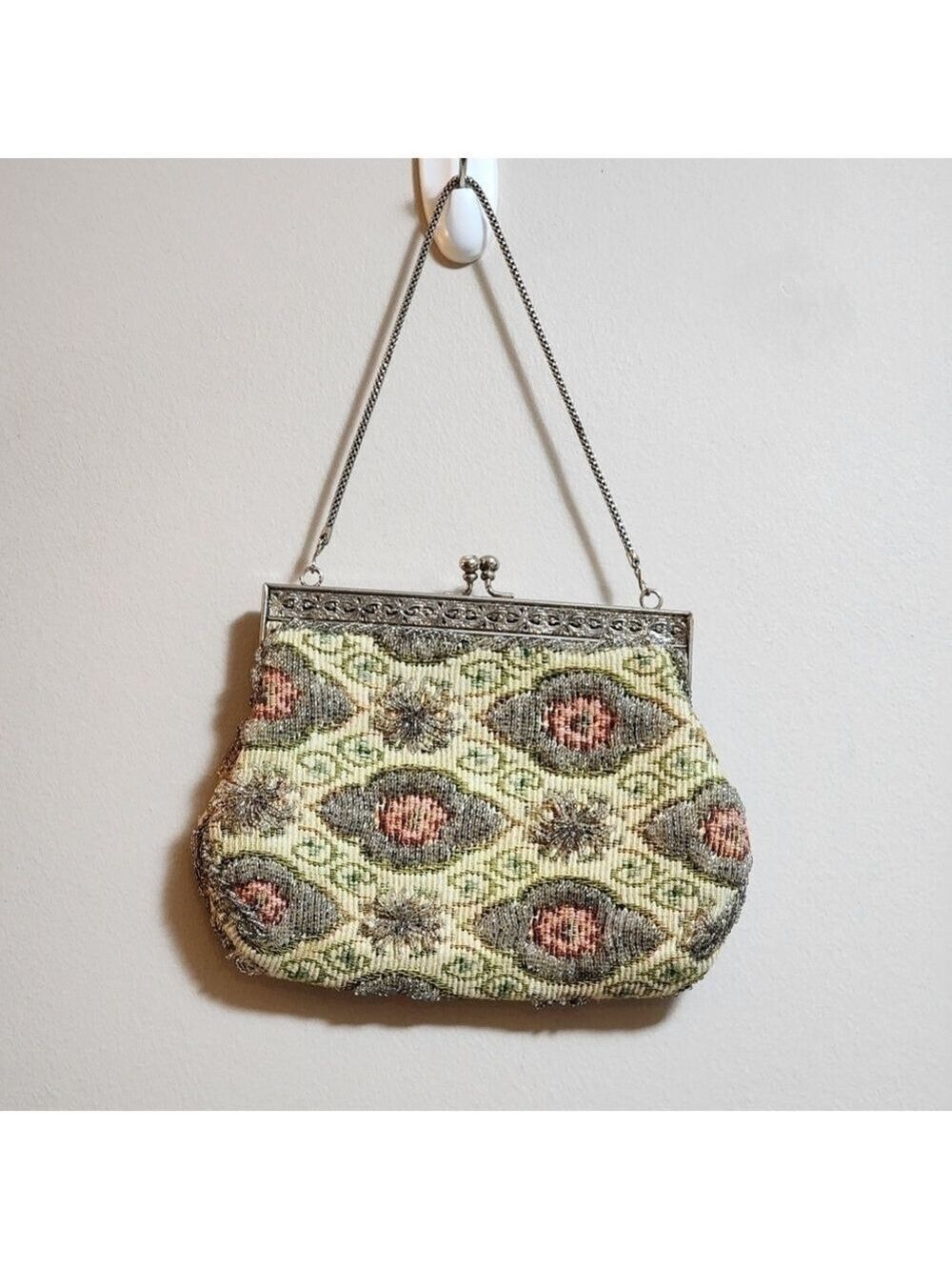 Vintage beaded floral clutch color multicolor